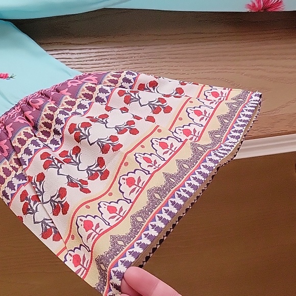 NWT Floral Umgee boho style dress/tunic...can be worn off shoulder p2p 25. Teal - Picture 5 of 8